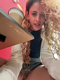 alana15 stripchat stream image, 07.04.2026 21:50