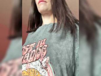 Enchantressss bongacams stream image