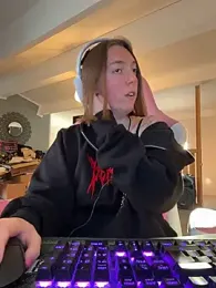 Daisy_Michto_Officiel stripchat stream image