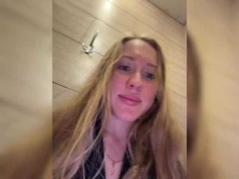 LiiBaby bongacams stream image