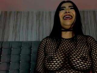 pocahontasfg camsoda stream image