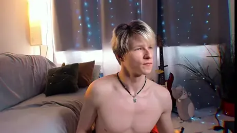 Breston_Sweet stripchat stream image, 14.04.2026 11:00