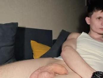 kevin_hornyyy chaturbate stream image, 12.05.2026 14:00