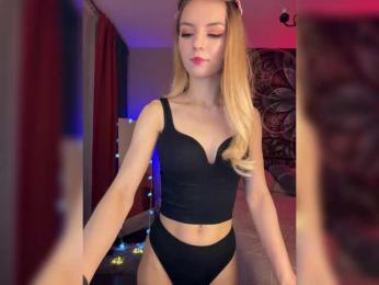 ilittleheart bongacams stream image