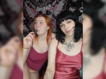 LesbianSquad bongacams stream image, 17.03.2025 19:00
