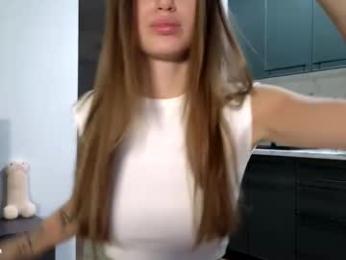 tootightwithbra chaturbate stream image