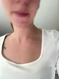 lola_tentatiion stripchat stream image