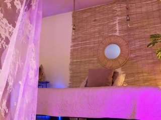 lady-brownn camsoda stream image