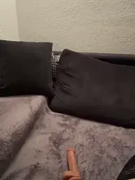 LaraBlond stripchat stream image