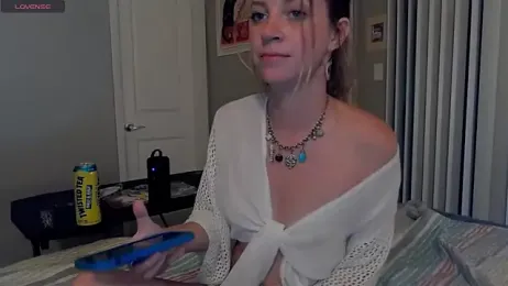 molly_witha_chance stripchat stream image