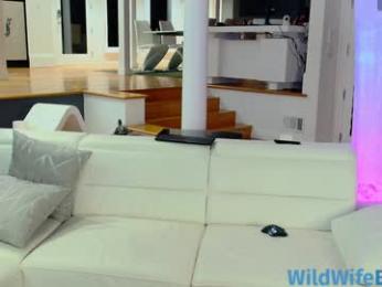 wildwifebarbie chaturbate stream image