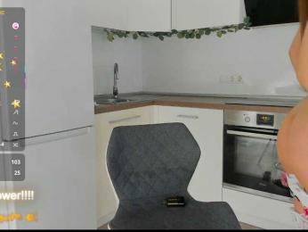 LuckyLady01 bongacams stream image