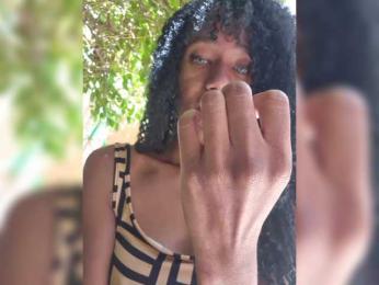 MoanaFrenchy bongacams stream image