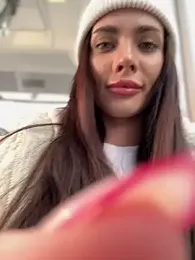 Accole stripchat stream image, 06.04.2025 05:40