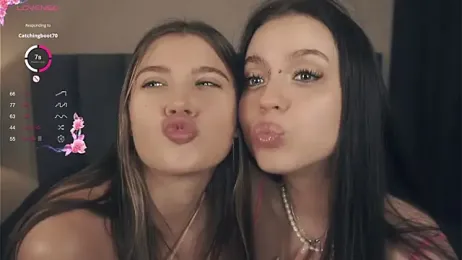 vivid_girls_vg stripchat stream image