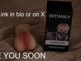 blondehottiek chaturbate stream image