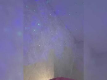 LittleDelora bongacams stream image