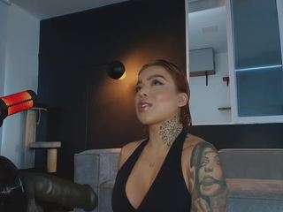 misspeearl camsoda stream image