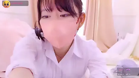 maii- stripchat stream image