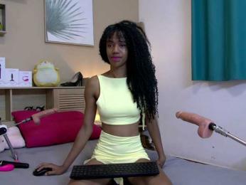 MoanaFrenchy bongacams stream image