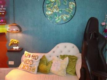 Miaynocolucci bongacams stream image, 18.05.2025 23:50